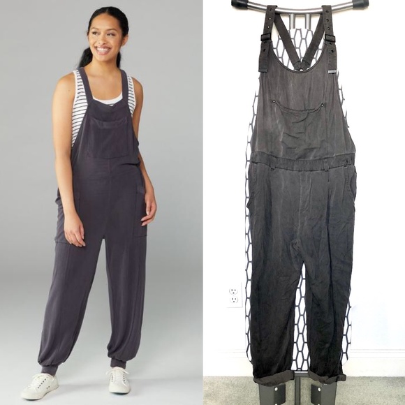 Free People Pants - FREE PEOPLE Comfy fit Charcoal Jumpsuit